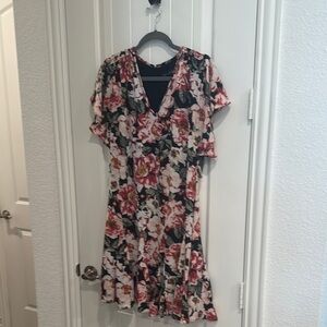 White House Black Market Pink and Orange V-Neck Dress, size S, knee length